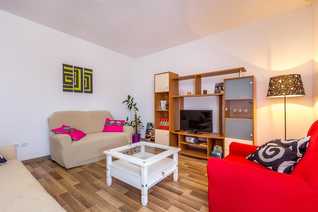 Apartment Miro Pula Rum bild